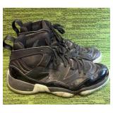 Air Jordan Jumpman Two Trey Retro Mens 10.5 Black Patent Leather Basketball Shoe- Used