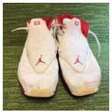 Air Jordan 18 OG White Varsity Red Sneakers Used  Size 13 - Fair Condition