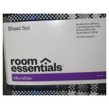 Queen Microfiber Sheet Set Blue/Gen Plaid - Room Essentials