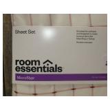 Queen Microfiber Sheet Set Pink Grid - Room Essentials