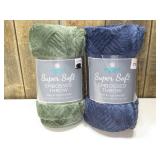 Comfort Bay - Super Soft Embossed Throw, Green & Blue (set of 2)