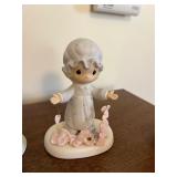 5-Piece Ceramic Baby Figurine Set - Pastel Collectible Figures