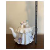 Teleflora Teapot with Lid & Bird Accent - Porcelain, Purple Dots, Lavender Bows
