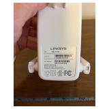 Linksys RE6300 AC750 Range Extender with Power Adapter & Quick Start Guide