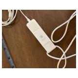 Apple iPod Shuffle with Earbuds - White