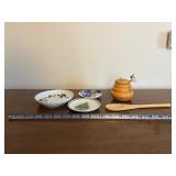 Christmas Eve Porcelain Dinnerware Set - 3 Plates, Honey Pot & Wooden Spoon