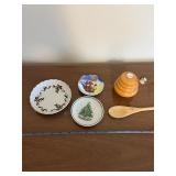 Christmas Eve Porcelain Dinnerware Set - 3 Plates, Honey Pot & Wooden Spoon