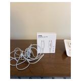 Insignia 6-Outlet Power Strip with Master-Controlled & Always-On Outlets & CalDigit TB4 Pro Cable