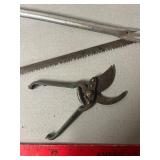 Hacksaw Frame & Pruning Shears - 2-Piece Set