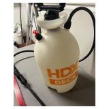 HDX Deck Sprayer - Hand-Pumped Sprayer With Trigger Wand