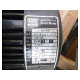 Belt Conveyor and Kwik Lok Bag Closing Machine