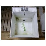 Utilatub Laundry/Utility Sink with Faucet