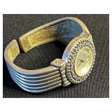 Geneva, Vivani & Versales Vintage Watches Collection - Quartz Timepieces & Carnival Medallion