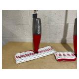 LOT OF 4: (3)O-Cedar Mops & (1) Dusting Kit