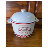 Chili Crock and Decorative Wooden 'Pan' Chili Crock and Decorative Wooden 'Pan'