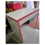 Little Pink Desk with Drawer and Cup Holder Little Pink Desk with Drawer and Cup Holder