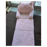 Pink Pull Out Chair for a kiddo Pink Pull Out Chair for a kiddo