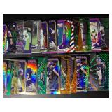 31-Card Minnesota Vikings Parallel/Insert Football Card Lot (Cousins Jersey Numbered 008/399)