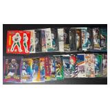 28-Card Bradshaw, Marino, and P. Manning Parallel/Insert Football Card Lot