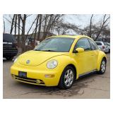 2002 VOLKSWAGEN NEW BEETLE GLS *No Accidents* (NO RESERVE)