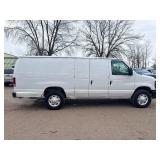 2008 FORD E-SERIES E-250 *2 Owner | No Accidents | Corporate Vehicle* (NO RESERVE)