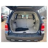 2012 FORD ESCAPE XLT *2 Owner | No Accidents | All Wheel Drive* (NO RESERVE)