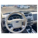 2012 FORD ESCAPE XLT *2 Owner | No Accidents | All Wheel Drive* (NO RESERVE)