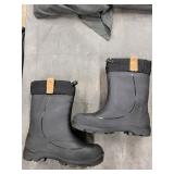 Kamik Snow Boots - Black Waterproof Winter Boots - Size US 6