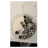 (24) MAGNIFYING lenses