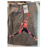 (4) NEW t-shirts Nike and Northface