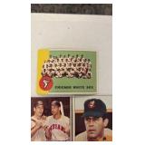 (61) VINTAGE Topps baseball cards