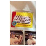 (39) VINTAGE Topps baseball cards LA Dodgers, SF Giants