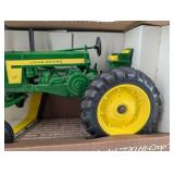 John Deere 1957 720 Hi-Crop Tractor - 1/16 Scale Collector's Edition No. 5610