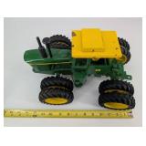 John Deere 7520 Die-Cast Tractor - Ertl Co. Green/Yellow Toy Model