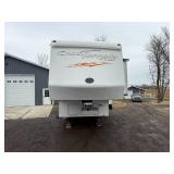 2006 CrossRoads Cross Terrain Toy Hauler 5th Wheel – Triple Axle – Generator – 2 Slide Outs