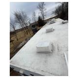 2006 CrossRoads Cross Terrain Toy Hauler 5th Wheel – Triple Axle – Generator – 2 Slide Outs