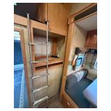 2006 CrossRoads Cross Terrain Toy Hauler 5th Wheel – Triple Axle – Generator – 2 Slide Outs