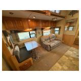 2006 CrossRoads Cross Terrain Toy Hauler 5th Wheel – Triple Axle – Generator – 2 Slide Outs