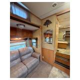 2006 CrossRoads Cross Terrain Toy Hauler 5th Wheel – Triple Axle – Generator – 2 Slide Outs