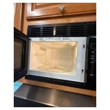 2006 CrossRoads Cross Terrain Toy Hauler 5th Wheel – Triple Axle – Generator – 2 Slide Outs