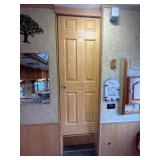 2006 CrossRoads Cross Terrain Toy Hauler 5th Wheel – Triple Axle – Generator – 2 Slide Outs