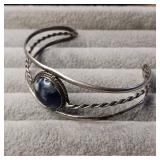 Blue Lapis Lazuli Stone in Sterling Silver Bracelet :: 16.55 mm Stone