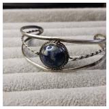 Blue Lapis Lazuli Stone in Sterling Silver Bracelet :: 16.55 mm Stone