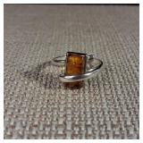 Sterling Silver Ring - Possibly Amber - Size 8.25 - 3.1g