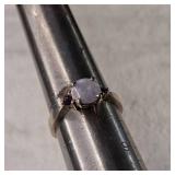 Silver 925 - ring with lavender stone and amethyst side stones - size 8 - 2.3g