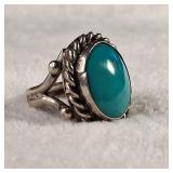 Small size - Heavy Sterling - Turquoise Ring - 8.2g  Nice!