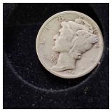 HUGE LOT! Nice Wooden Display case: 90% Silver Mercury Dimes(25) & 90% Silver Quarters(13)