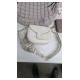 handbags/purses