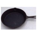 Vintage Cast Iron Skillets – Lodge and Griswold Mainstay