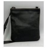 Vintage Leather Shoulder Bag – Coach with Zip Top and Adjustable Strap